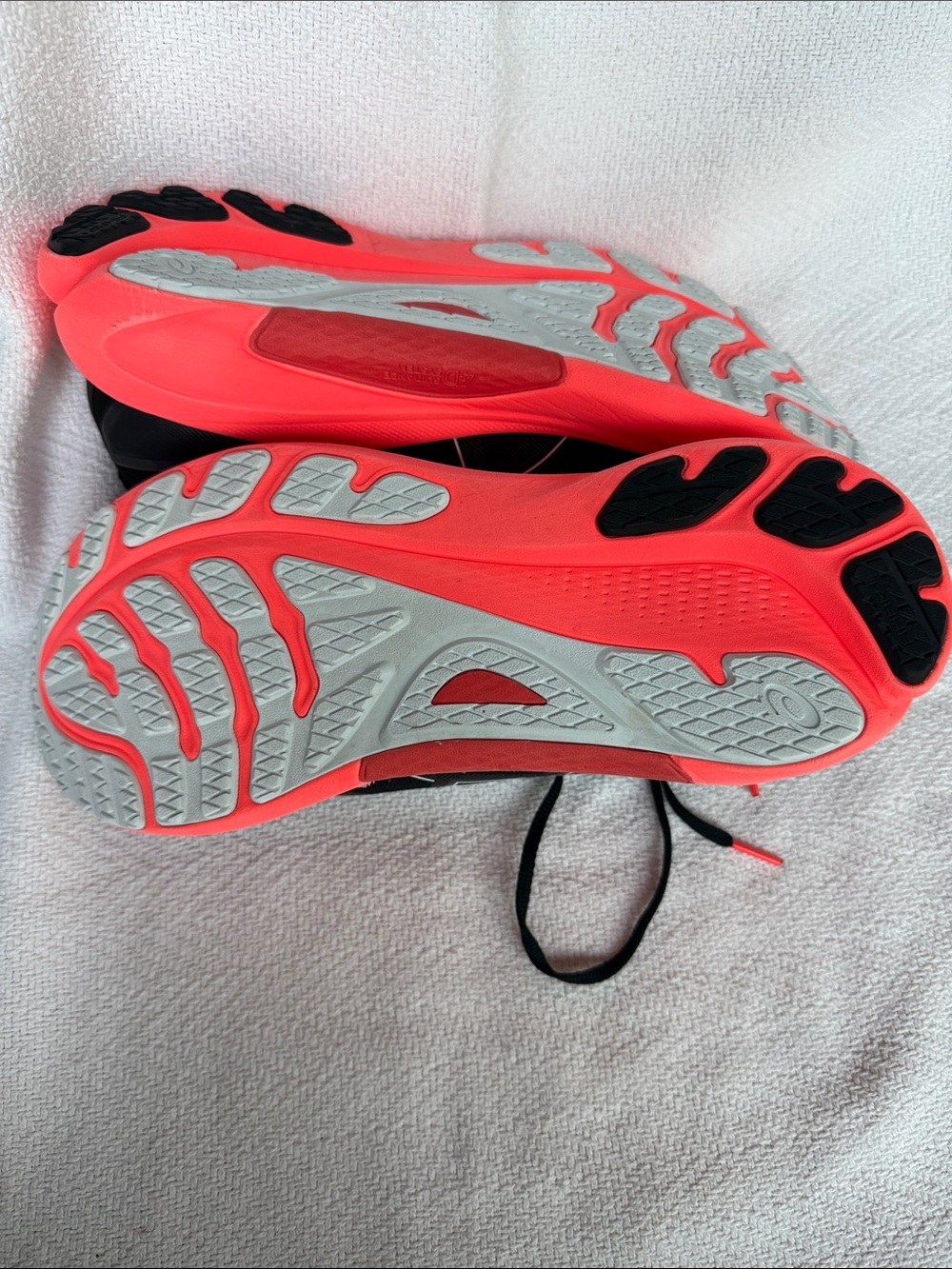 Asics Gel-Kayano 30 Black & Neon Coral Running Sneakers - Picture 8 of 11